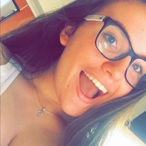 Meet your Posher, Ali